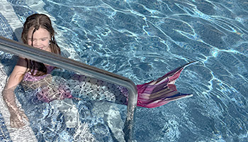 Mermaid in the pool